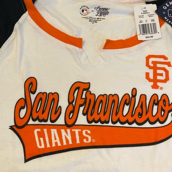 Women’s San Francisco Giants t-shirt.  Go Giants - Picture 1 of 6